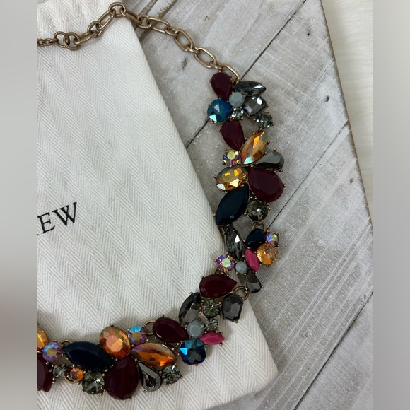 J. Crew Jewel Toned Cluster Confetti Collar Necklace - Picture 5 of 11